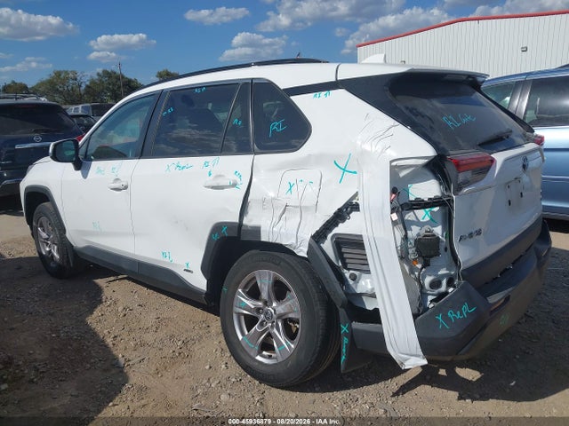 Продажа на аукционе авто 2022 Toyota Rav4 Hybrid Xle, vin: 2T3RWRFV3NW132072, номер лота: 45936879