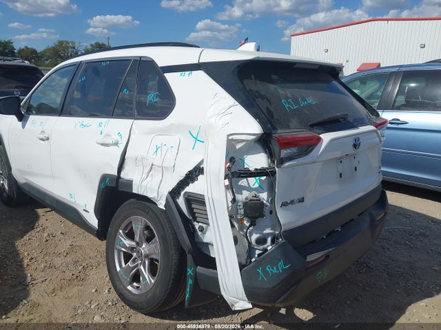 Продажа на аукционе авто 2022 Toyota Rav4 Hybrid Xle, vin: 2T3RWRFV3NW132072, номер лота: 45936879