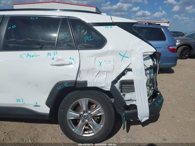 Продажа на аукционе авто 2022 Toyota Rav4 Hybrid Xle, vin: 2T3RWRFV3NW132072, номер лота: 45936879