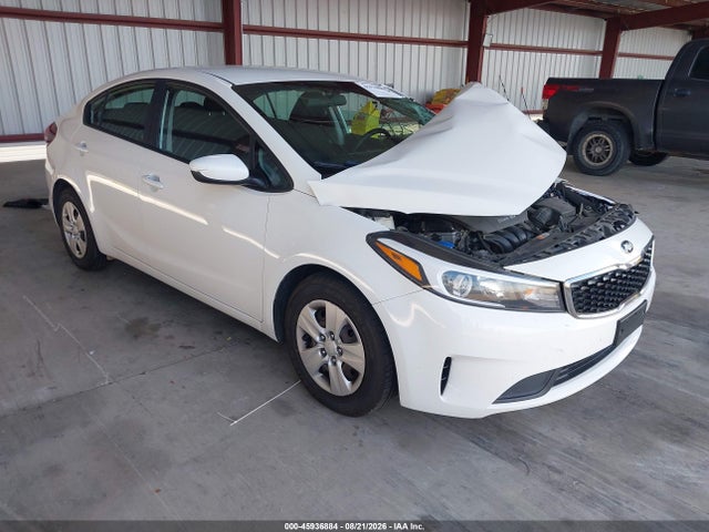 KIA FORTE LX 2018 3KPFK4A7XJE211948 головне зображення