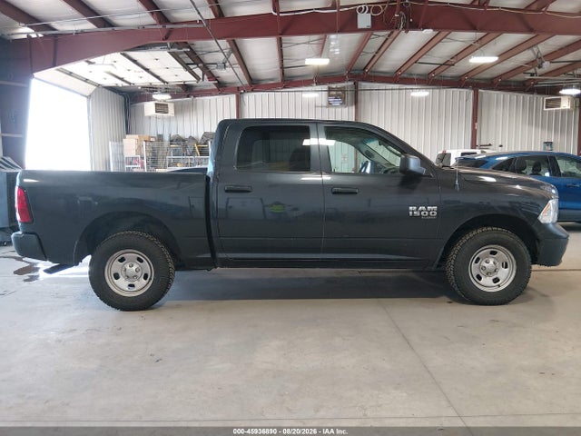 45936890 :رقم المزاد ، 3C6RR7KG6MG684903 vin ، 2021 Ram 1500 Classic Tradesman  4x4 5'7 Box مزاد بيع