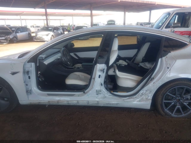 Tesla Model 3 Long Range/performance 2019 5YJ3E1EB0KF213601 Image 14