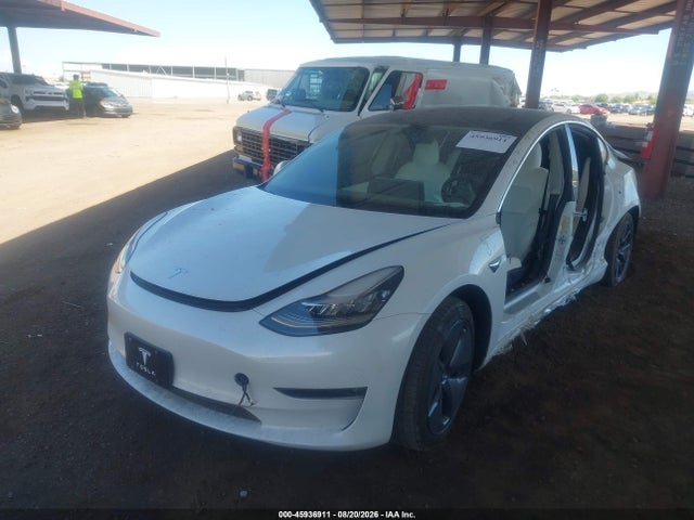 Tesla Model 3 Long Range/performance 2019 5YJ3E1EB0KF213601 Image 2