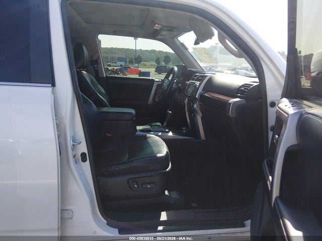 2016 Toyota 4runner Limited მანქანა იყიდება აუქციონზე, vin: JTEBU5JR9G5295003, აუქციონის ნომერი: 45936935