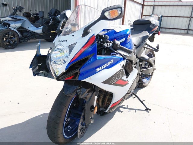 Suzuki GSX-R600 2026 JS1GN7FA0T7100811 Image 2