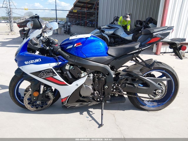 Suzuki GSX-R600 2026 JS1GN7FA0T7100811 Image 12