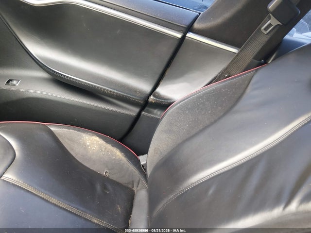 Продажа на аукционе авто 2013 Tesla Model S Performance, vin: 5YJSA1DP3DFP08639, номер лота: 45936956
