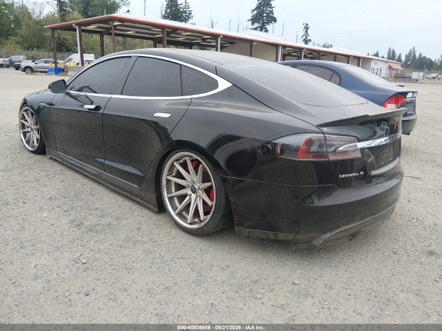 Продажа на аукционе авто 2013 Tesla Model S Performance, vin: 5YJSA1DP3DFP08639, номер лота: 45936956