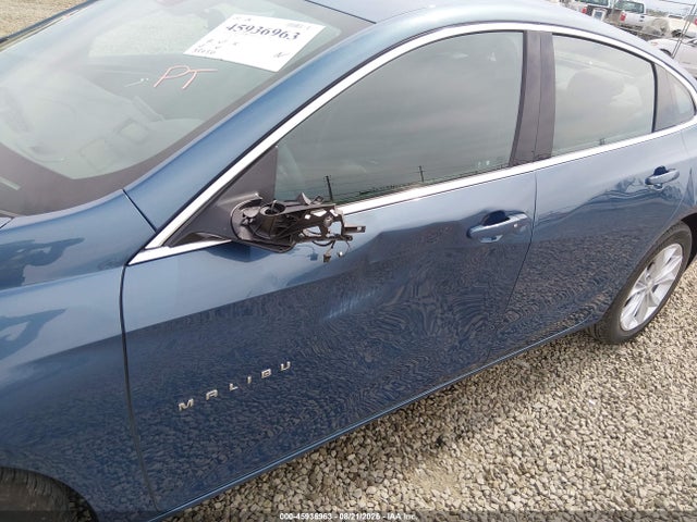 1G1ZD5ST0SF147461 Chevrolet Malibu Fwd 1lt