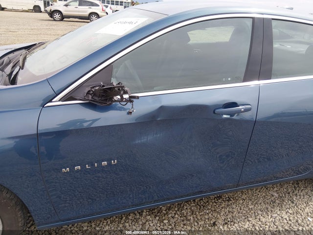 1G1ZD5ST0SF147461 Chevrolet Malibu Fwd 1lt