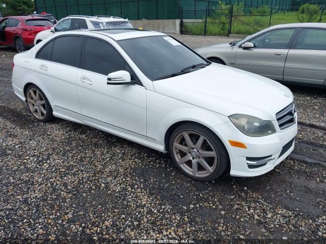 45936983 :رقم المزاد ، WDDGF4HB1EG257201 vin ، 2014 Mercedes-benz C 250 Sport مزاد بيع