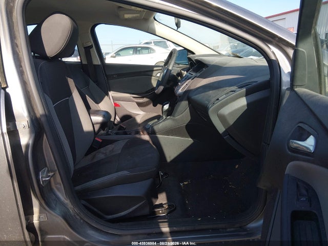1FADP3F29EL302809 Ford FOCUS SE