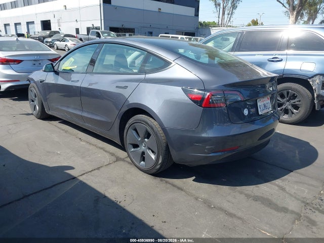 Tesla Model 3 Rear-wheel Drive 2023 5YJ3E1EA2PF663541 Image 3