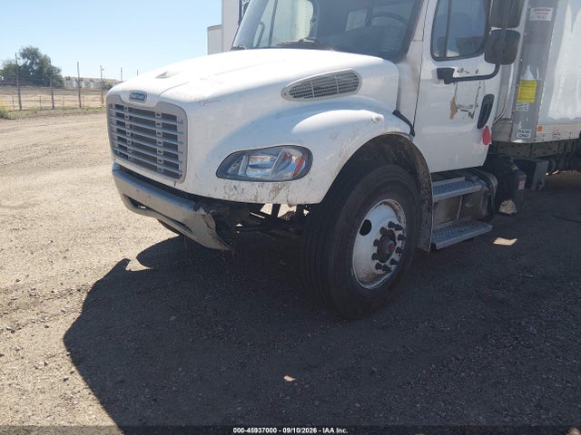 3ALACWFC5RDUZ3571 Freightliner M2 106