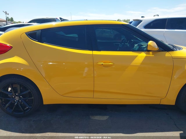 45937015 :رقم المزاد ، KMHTC6AD3HU321944 vin ، 2017 Hyundai Veloster Value Edition مزاد بيع