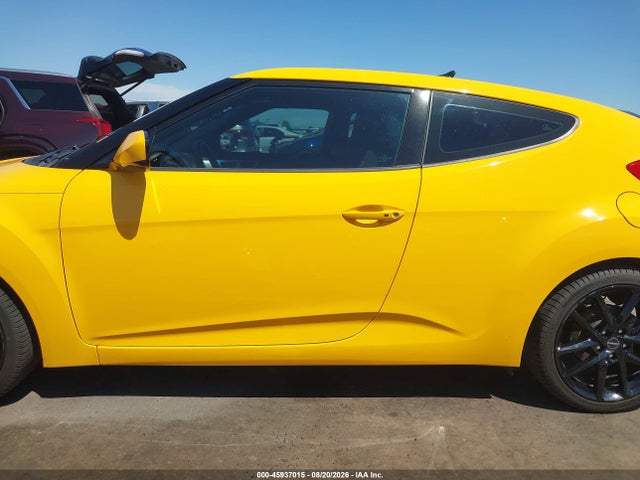 45937015 :رقم المزاد ، KMHTC6AD3HU321944 vin ، 2017 Hyundai Veloster Value Edition مزاد بيع