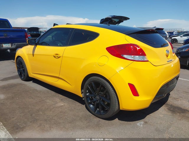 45937015 :رقم المزاد ، KMHTC6AD3HU321944 vin ، 2017 Hyundai Veloster Value Edition مزاد بيع