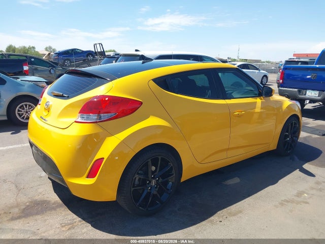 45937015 :رقم المزاد ، KMHTC6AD3HU321944 vin ، 2017 Hyundai Veloster Value Edition مزاد بيع