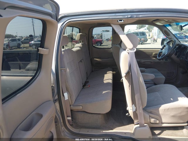 Aukcja sprzedaży 2002 Toyota Tundra Sr5 V8, vin: 5TBBT44152S244021, numer aukcji: 45937030