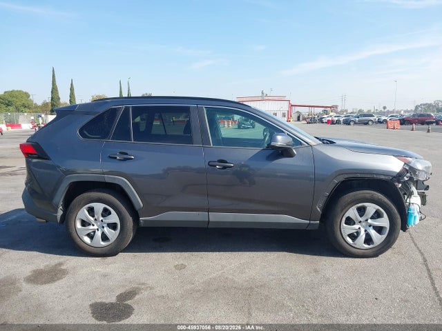 Toyota RAV4 LE 2020 2T3K1RFV7LC042115 Image 14