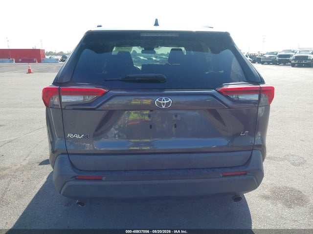Toyota RAV4 LE 2020 2T3K1RFV7LC042115 Image 17