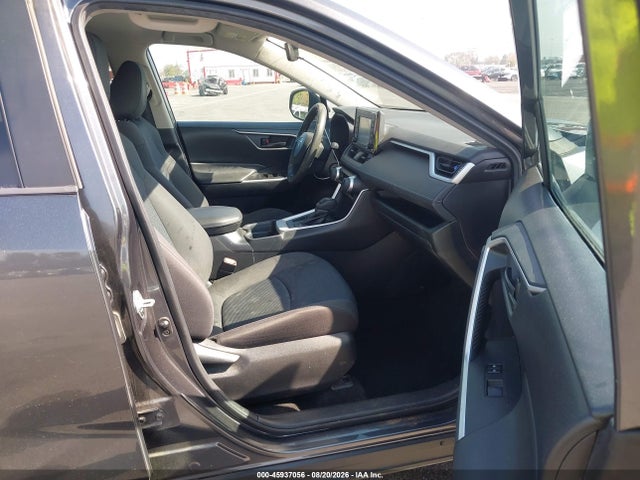 Toyota RAV4 LE 2020 2T3K1RFV7LC042115 Image 5