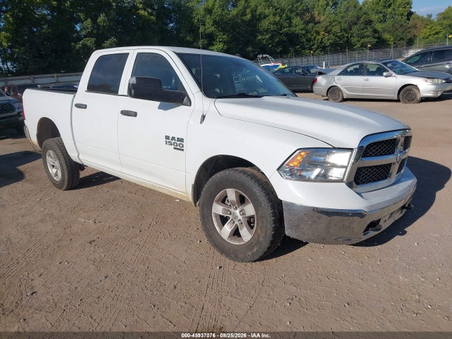 2022 Ram 1500 Classic Tradesman  4x4 5'7 Box მანქანა იყიდება აუქციონზე, vin: 3C6RR7KG3NG375875, აუქციონის ნომერი: 45937076
