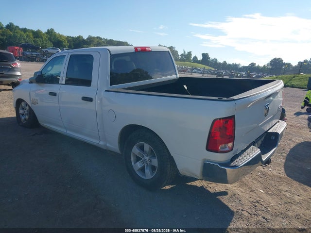 2022 Ram 1500 Classic Tradesman  4x4 5'7 Box მანქანა იყიდება აუქციონზე, vin: 3C6RR7KG3NG375875, აუქციონის ნომერი: 45937076
