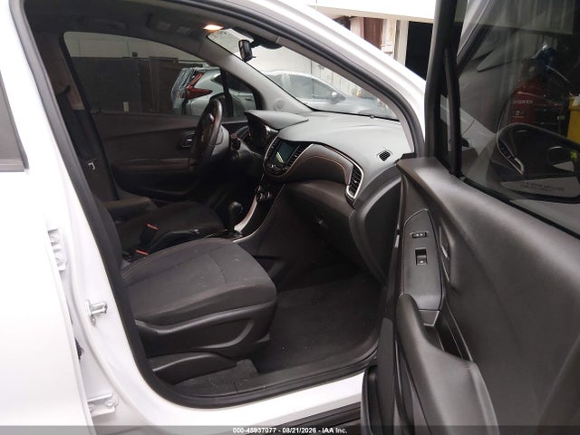 45937077 :رقم المزاد ، 3GNCJKSB1LL112065 vin ، 2020 Chevrolet Trax Fwd Ls مزاد بيع