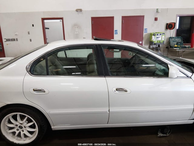 2001 Acura Tl 3.2 მანქანა იყიდება აუქციონზე, vin: 19UUA56681A010683, აუქციონის ნომერი: 45937105