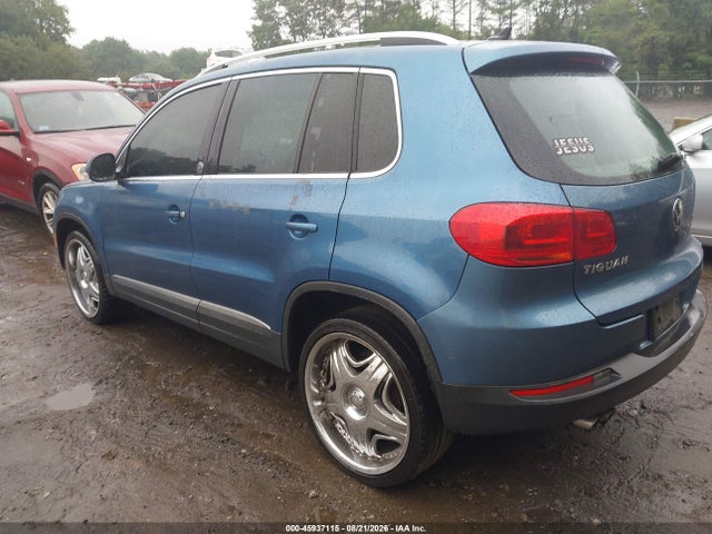 45937115 :رقم المزاد ، WVGSV7AX0HW509217 vin ، 2017 Volkswagen Tiguan 2.0t Wolfsburg Edition مزاد بيع