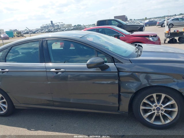 2017 Ford Fusion Se მანქანა იყიდება აუქციონზე, vin: 3FA6P0H74HR144689, აუქციონის ნომერი: 45937123