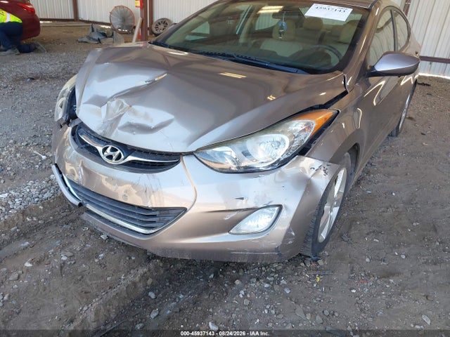 2013 Hyundai Elantra Gls მანქანა იყიდება აუქციონზე, vin: 5NPDH4AE1DH230960, აუქციონის ნომერი: 45937143