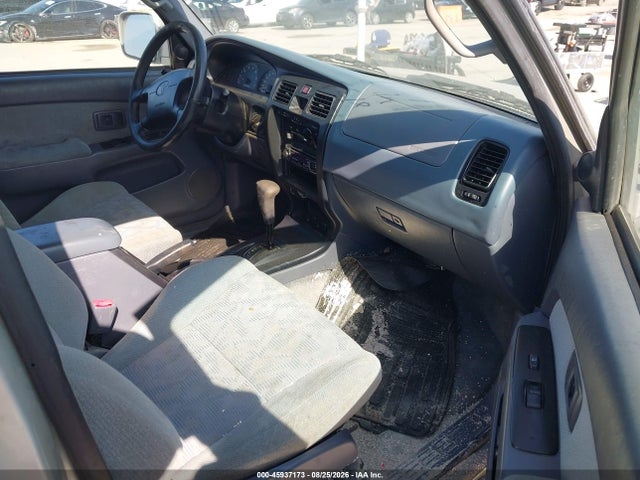 45937173 :رقم المزاد ، JT3GN86R5X0129273 vin ، 1999 Toyota 4runner Sr5 V6 مزاد بيع