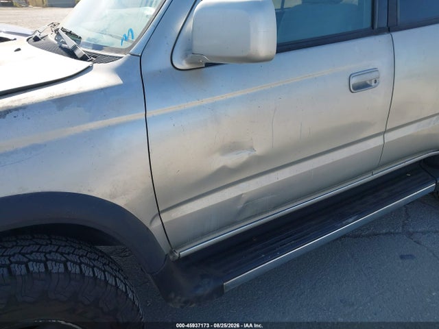 45937173 :رقم المزاد ، JT3GN86R5X0129273 vin ، 1999 Toyota 4runner Sr5 V6 مزاد بيع