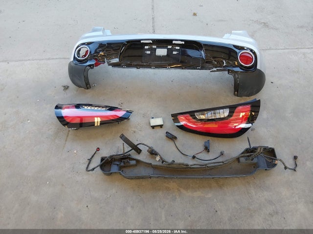 Продаж на аукціоні авто 2018 Kia Soul !, vin: KNDJX3AA8J7545851, номер лоту: 45937196
