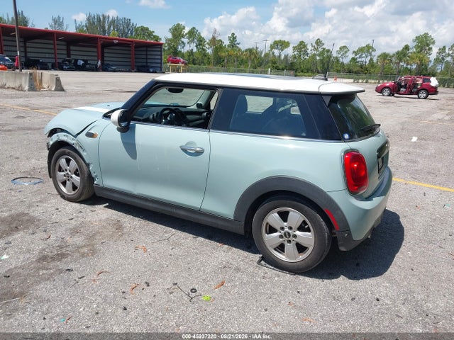 Продажа на аукционе авто 2018 Mini Hardtop Cooper/oxford Edition, vin: WMWXP5C58J2G63613, номер лота: 45937220