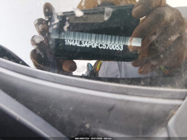 Nissan Altima 2.5 S 2015 1N4AL3AP0FC570053 Image 9