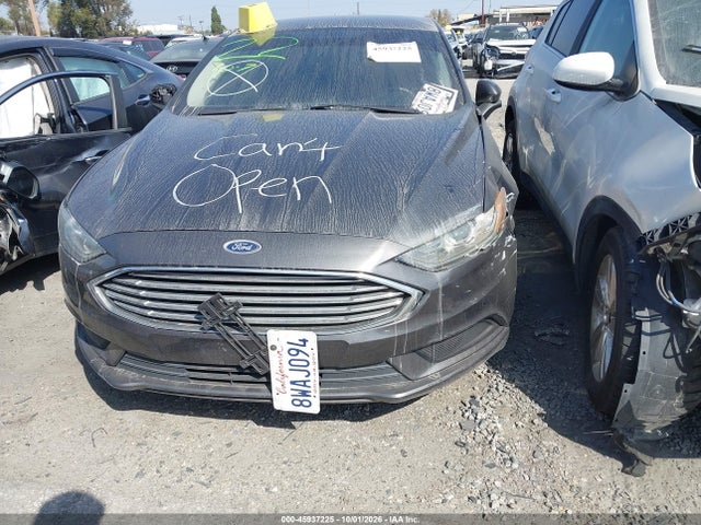 2017 Ford Fusion Hybrid Se მანქანა იყიდება აუქციონზე, vin: 3FA6P0LU3HR323528, აუქციონის ნომერი: 45937225