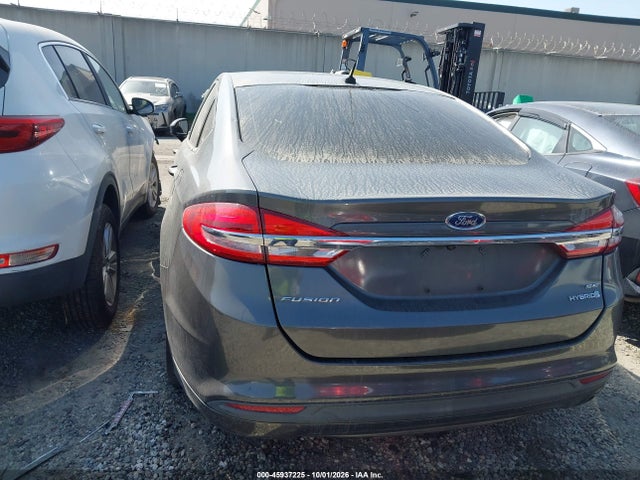 2017 Ford Fusion Hybrid Se მანქანა იყიდება აუქციონზე, vin: 3FA6P0LU3HR323528, აუქციონის ნომერი: 45937225