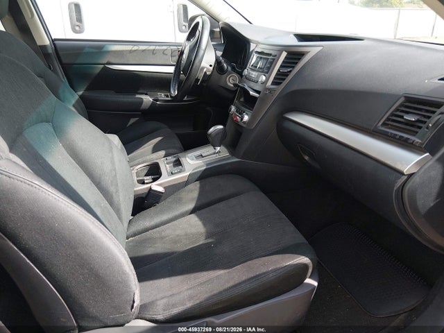 45937269 :رقم المزاد ، 4S4BRBCC5D3276867 vin ، 2013 Subaru Outback 2.5i Premium مزاد بيع