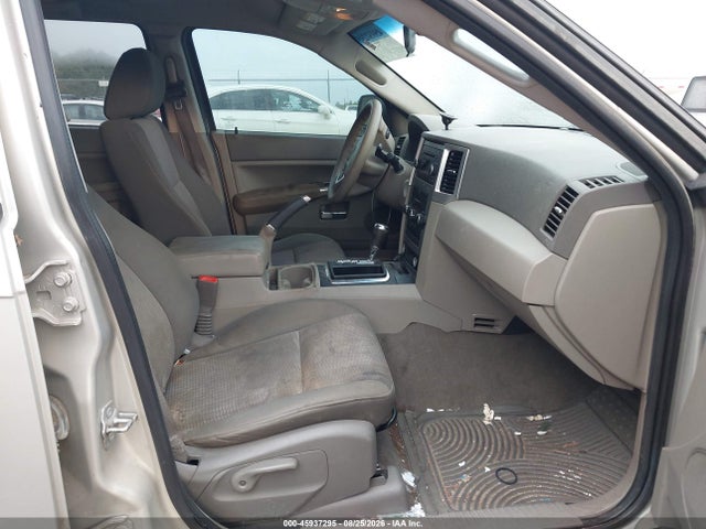 Продажа на аукционе авто 2009 Jeep Grand Cherokee Laredo, vin: 1J8GS48K49C557570, номер лота: 45937295