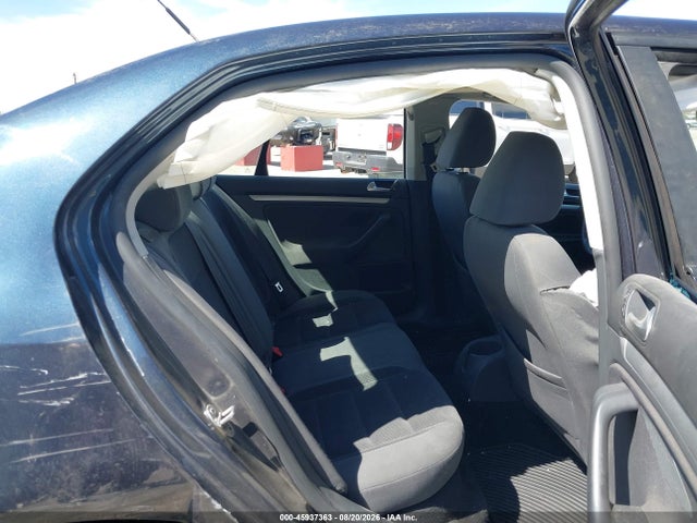 45937363 :رقم المزاد ، 3VWJM71K39M013754 vin ، 2009 Volkswagen Jetta S مزاد بيع