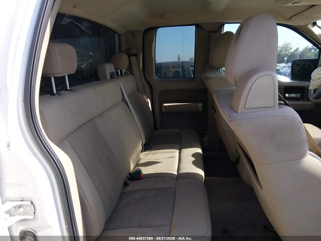 45937369 :رقم المزاد ، 1FTPX12596KC17844 vin ، 2006 Ford F-150 Lariat/xl/xlt مزاد بيع
