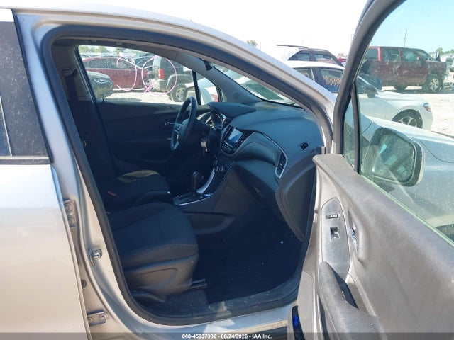 Продажа на аукционе авто 2020 Chevrolet Trax Fwd Ls, vin: 3GNCJKSB0LL281168, номер лота: 45937382