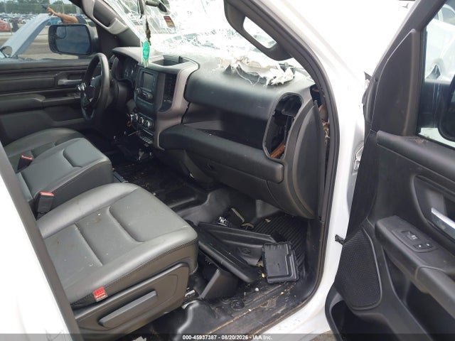 Продаж на аукціоні авто 2022 Ram 1500 Tradesman  4x2 6'4 Box, vin: 1C6SRECG5NN451544, номер лоту: 45937387