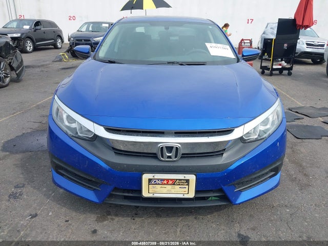 45937389 :رقم المزاد ، 2HGFC2F55JH517955 vin ، 2018 Honda Civic Lx مزاد بيع