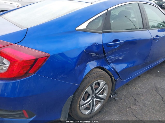45937389 :رقم المزاد ، 2HGFC2F55JH517955 vin ، 2018 Honda Civic Lx مزاد بيع