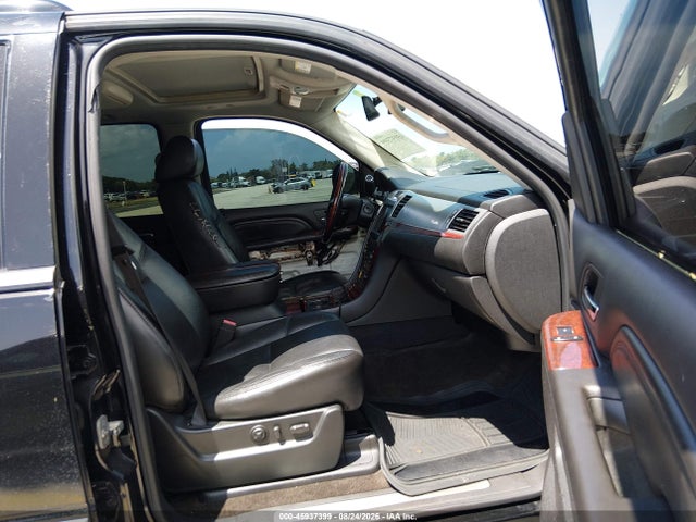Продаж на аукціоні авто 2010 Cadillac Escalade Premium, vin: 1GYUCCEF9AR285389, номер лоту: 45937399