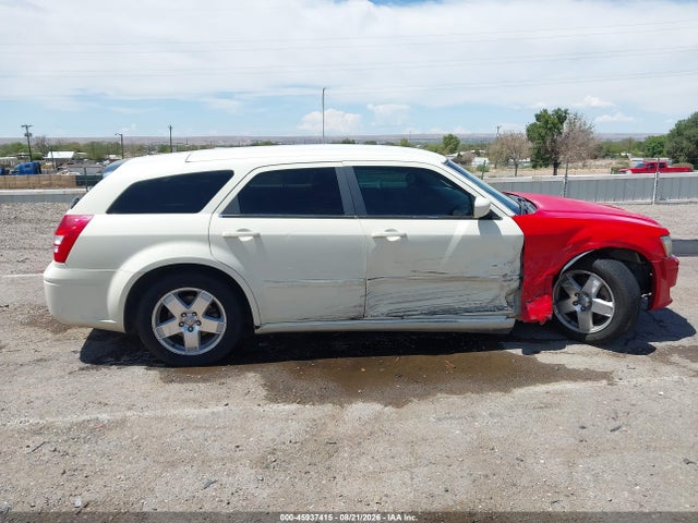 2005 Dodge Magnum Sxt მანქანა იყიდება აუქციონზე, vin: 2D8GZ48V35H677401, აუქციონის ნომერი: 45937415